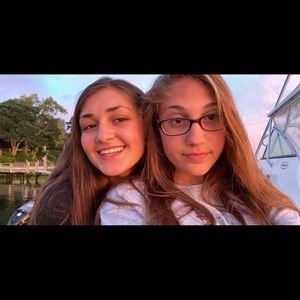 Meet your Posher, Skyler